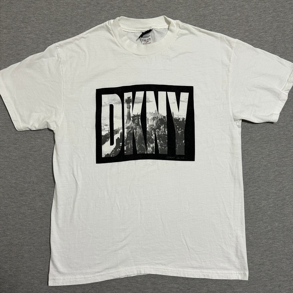 Y2K DKNY Jeans Statue of Liberty NYC Skyline Graphic Tee White OSFA Unisex
